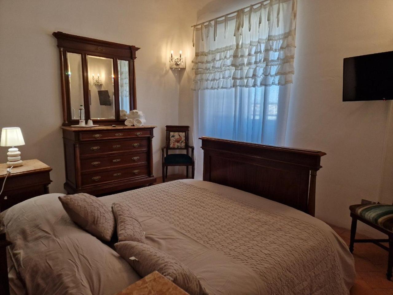 Roio Palazzo Palitti Bed & Breakfast エクステリア 写真